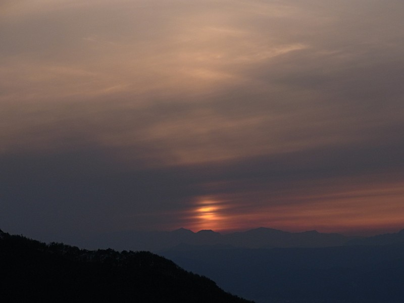 杓子岳の上の太陽柱