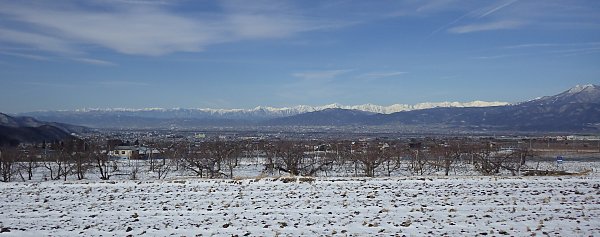 ���G�ŋ����g���ʉ߂�����